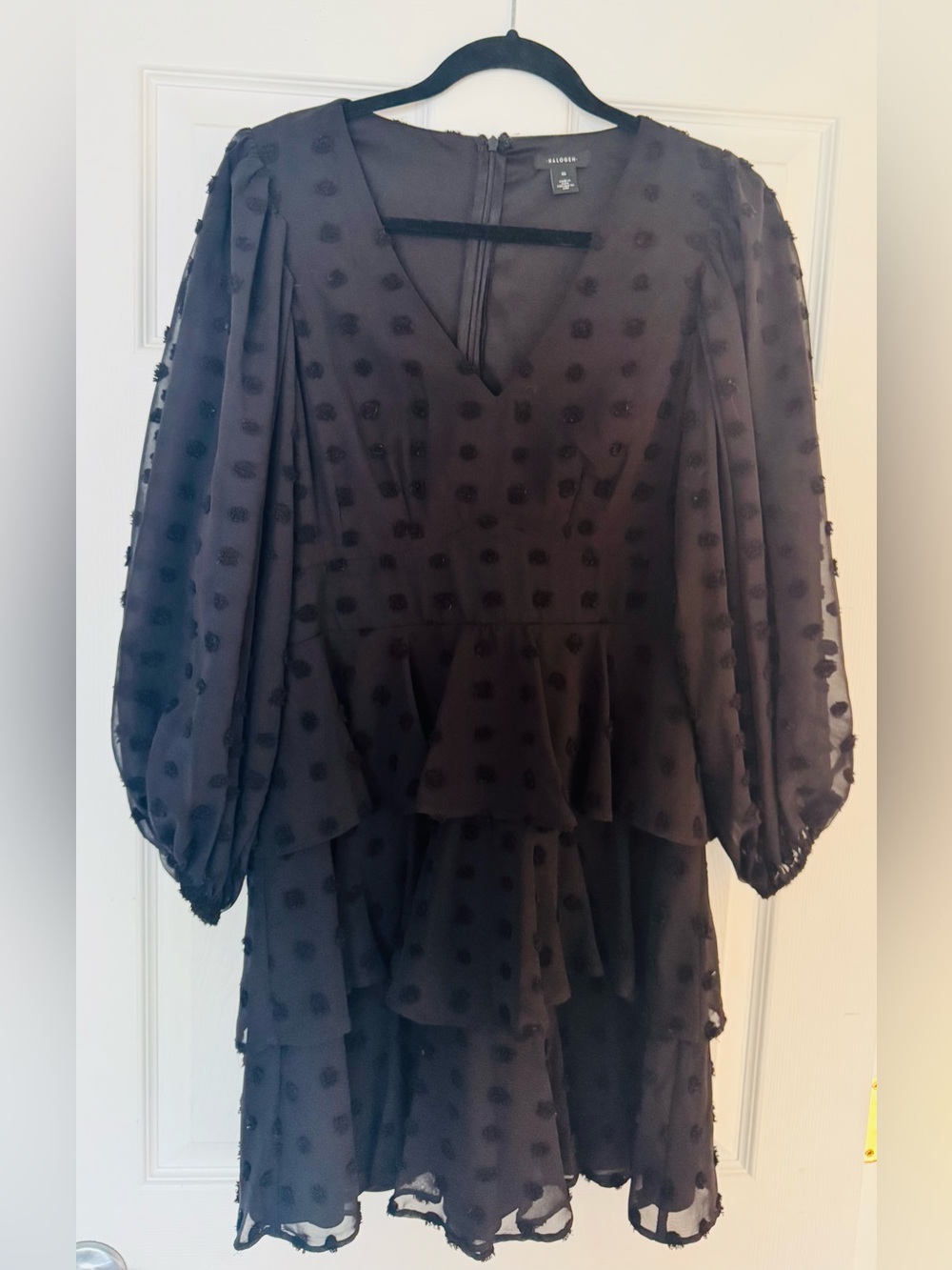 Halogen Black Textured Dot V-Neck Dress